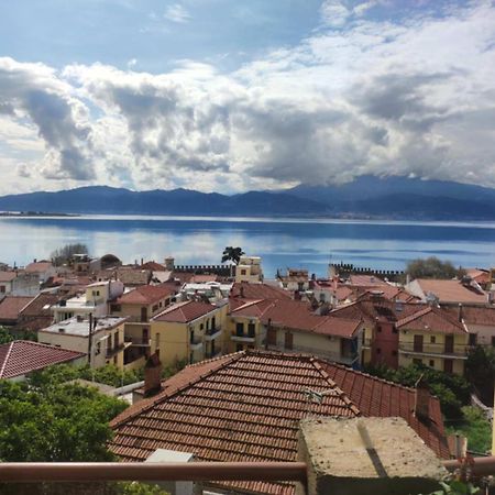Apartamento Stone Clock'S House Nafpaktos Exterior foto