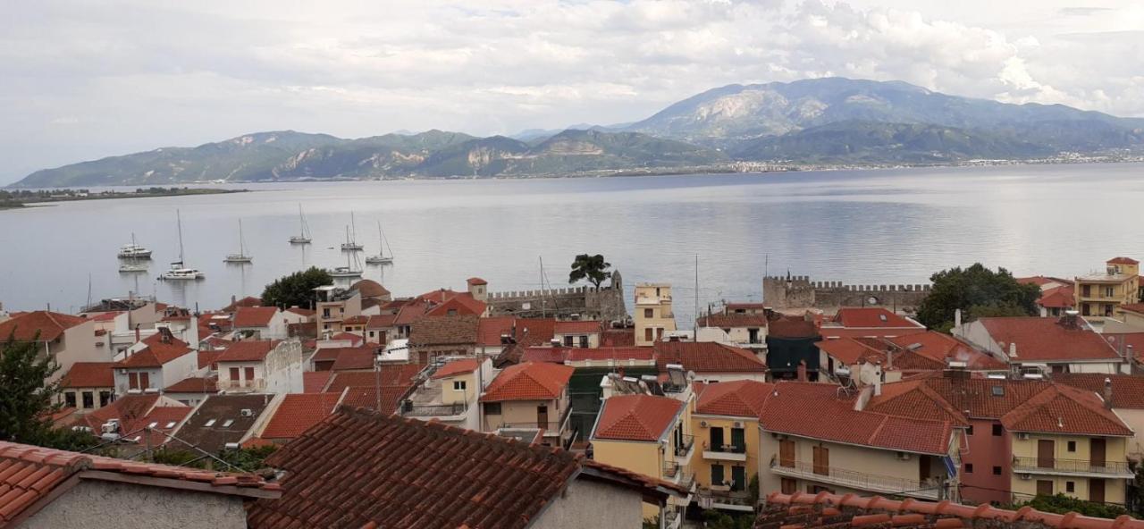 Apartamento Stone Clock'S House Nafpaktos Exterior foto